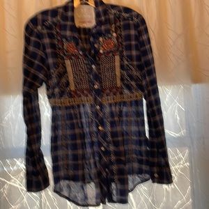 Johnny Was workshop top